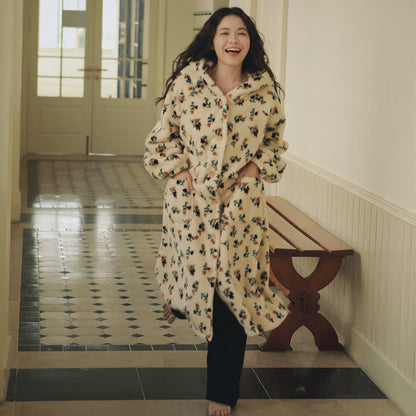 Accappatoio in peluche con cappuccio e bottoni in stile rustico floreale - image 1