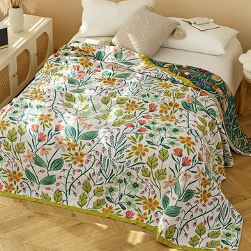 Trapunta in garza di cotone con fiori e foglie verdi - Matrimoniale Grande - image 0