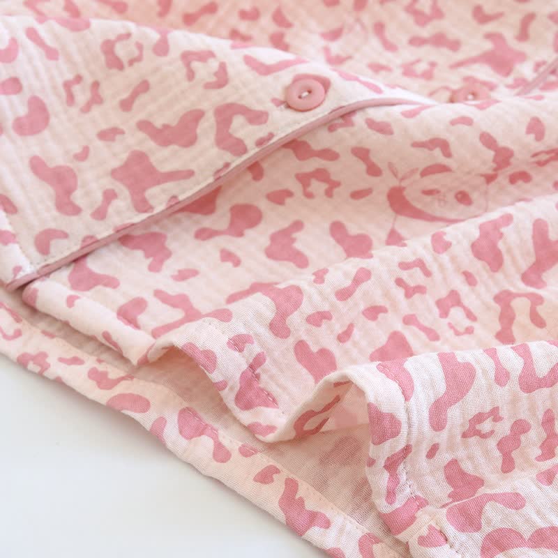 Completo da casa in cotone con stampa leopardata dai toni tenui - image 6