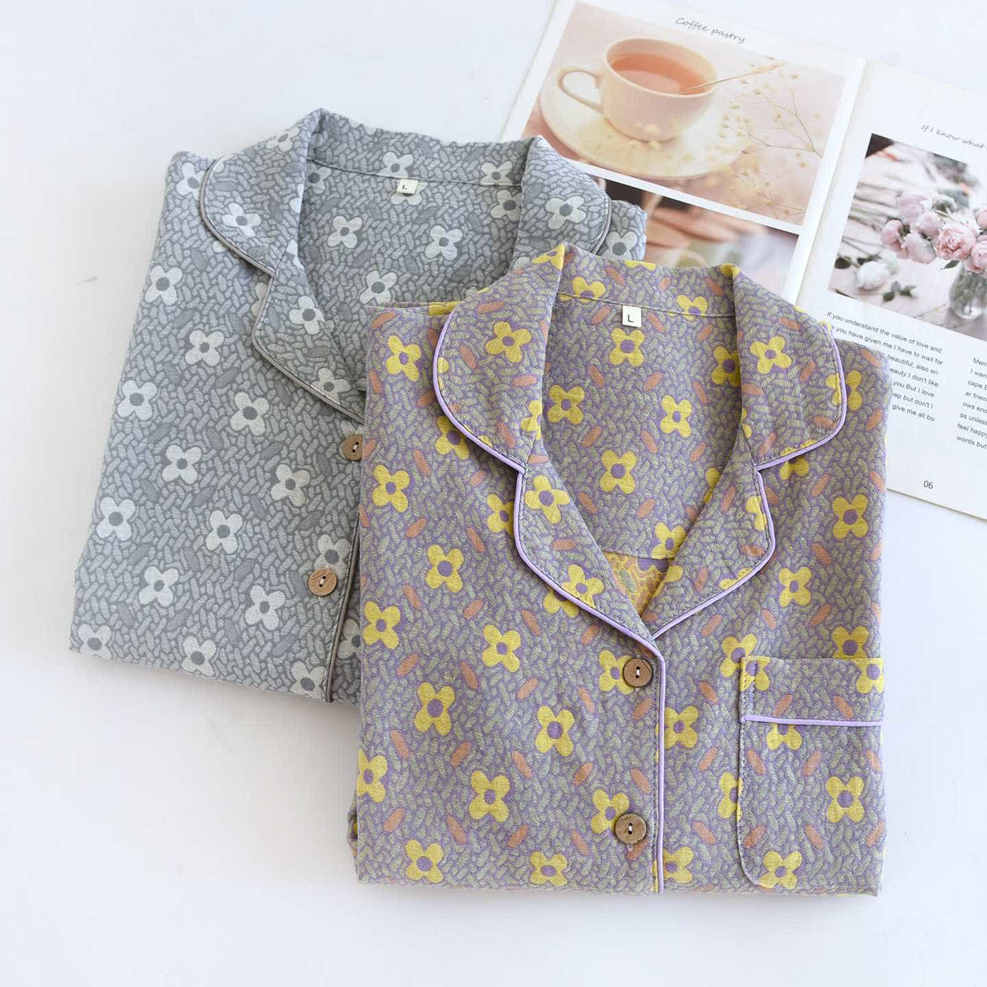 Completo da casa in cotone ispirato al quadrifoglio - image 1