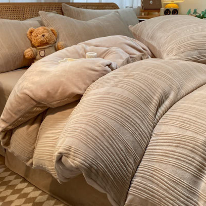 Set di biancheria da letto in peluche testurizzato a righe verticali (4 pezzi) - Caffè - Matrimoniale Grande - image 1