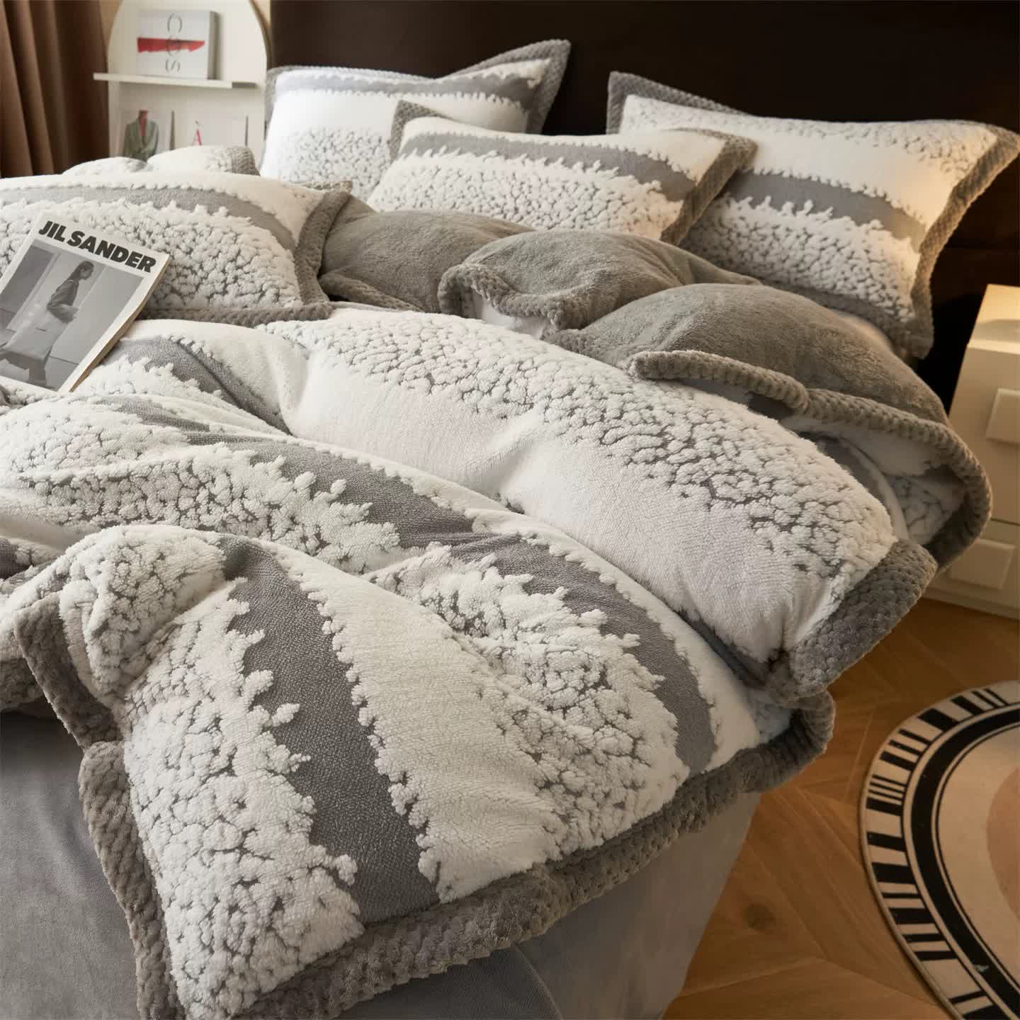 Biancheria da letto in peluche jacquard a righe in stile artistico - image 6