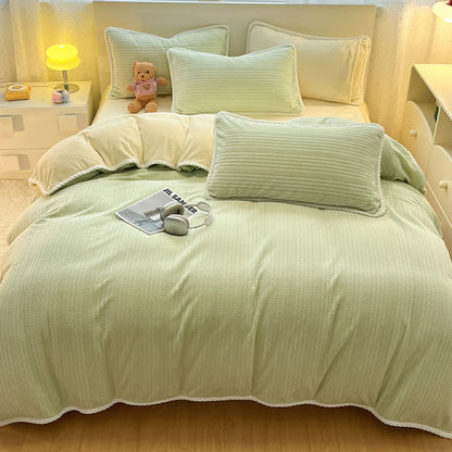 Set di biancheria da letto in peluche jacquard a righe ondulate - image 14