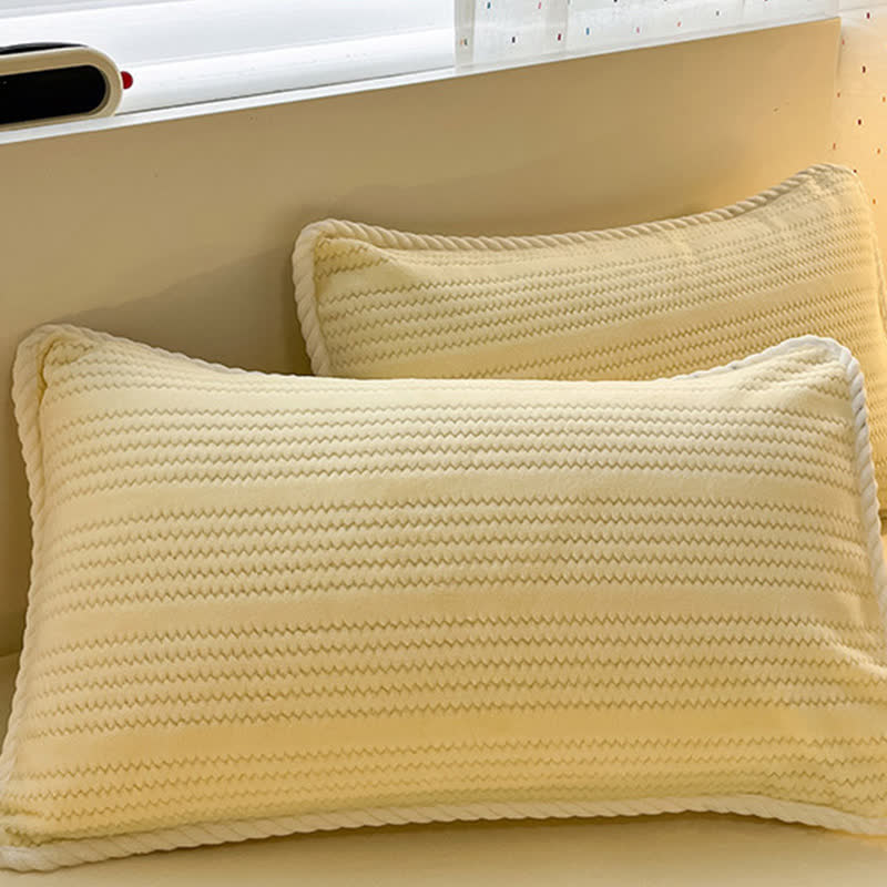 Set di biancheria da letto in peluche jacquard a righe ondulate - image 11