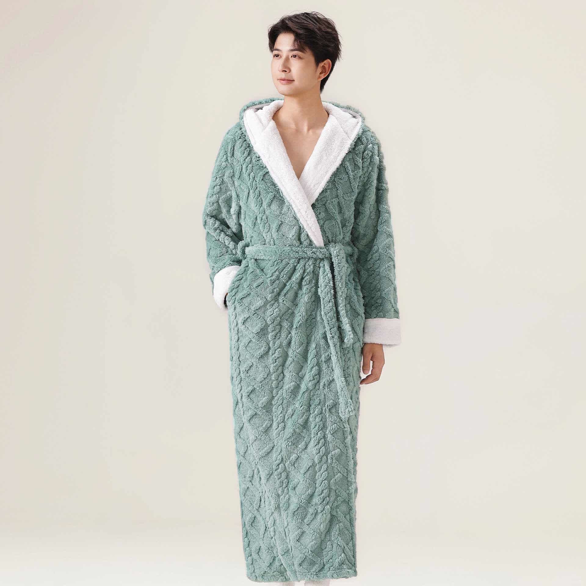 Accappatoio caldo in peluche con cappuccio in jacquard - image 5