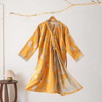 Camicia da notte in cotone ispirata all'Hanfu con foglie di Ginkgo - Arancia - XL - image 28