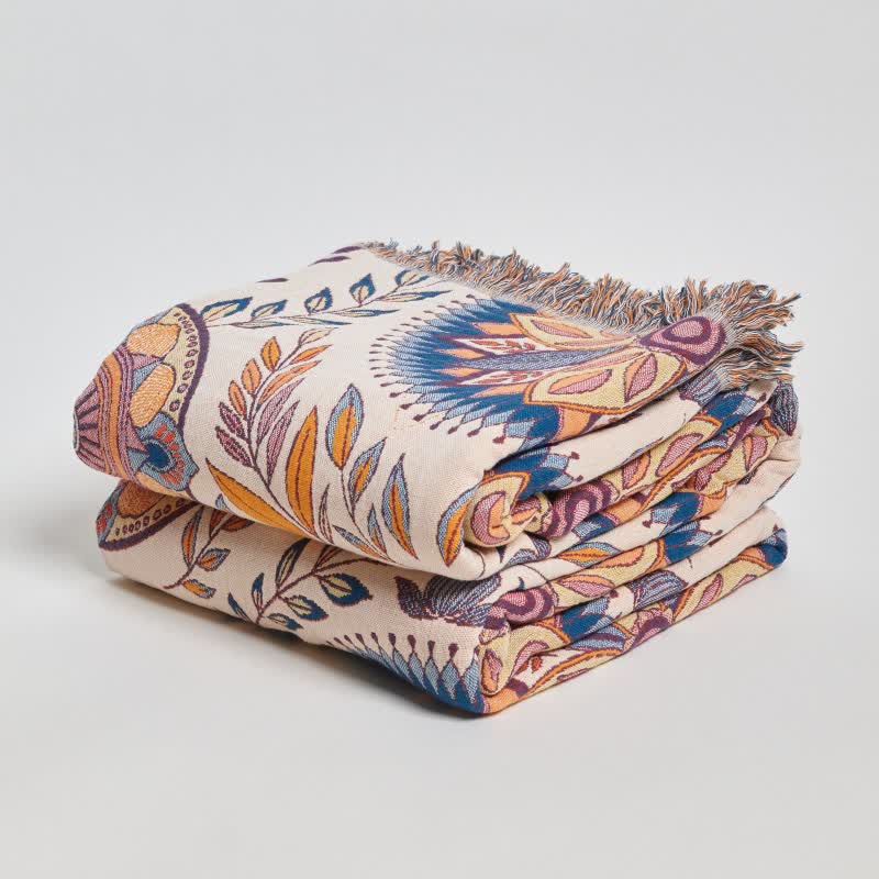 Coperta con nappe in cotone con medaglione floreale - image 3