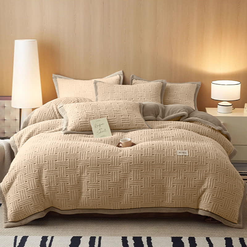 Set di biancheria da letto in peluche con motivo a nodi a righe - image 2