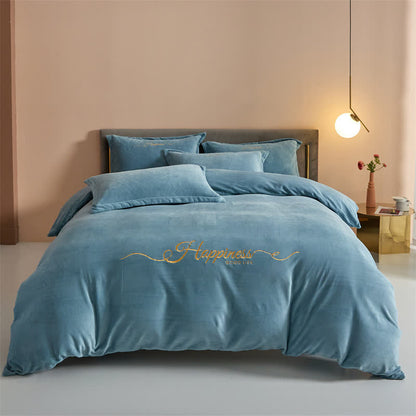 Set di biancheria da letto in peluche ricamato Happiness (4 pezzi) - Verde chiaro - Matrimoniale Grande - image 9
