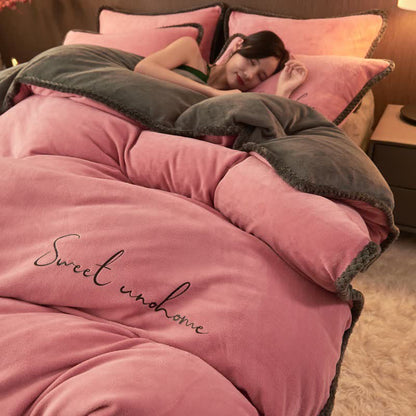 Set di biancheria da letto in peluche stampato Sweet Home (4 pezzi) - Rosa - Matrimoniale Grande - image 0