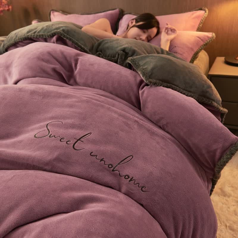 Set di biancheria da letto in peluche stampato Sweet Home (4 pezzi) - Viola - Matrimoniale Grande - image 9