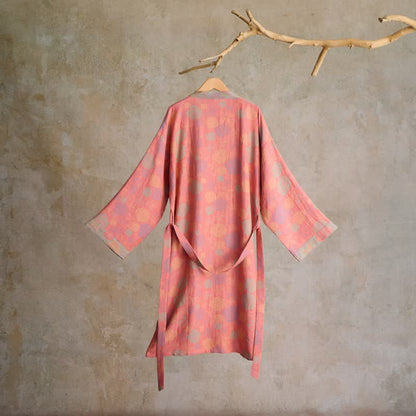Kimono romantico in garza di cotone color rosa - image 9
