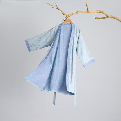Grazioso kimono in garza di cotone con fiori di prugna - image 8