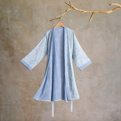 Grazioso kimono in garza di cotone con fiori di prugna - Azzurro chiaro - L - image 6