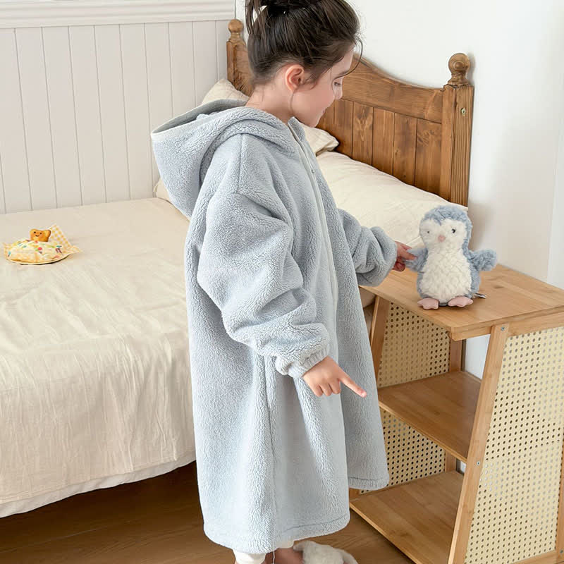 Semplice accappatoio per bambini con cappuccio e cerniera in peluche - image 11