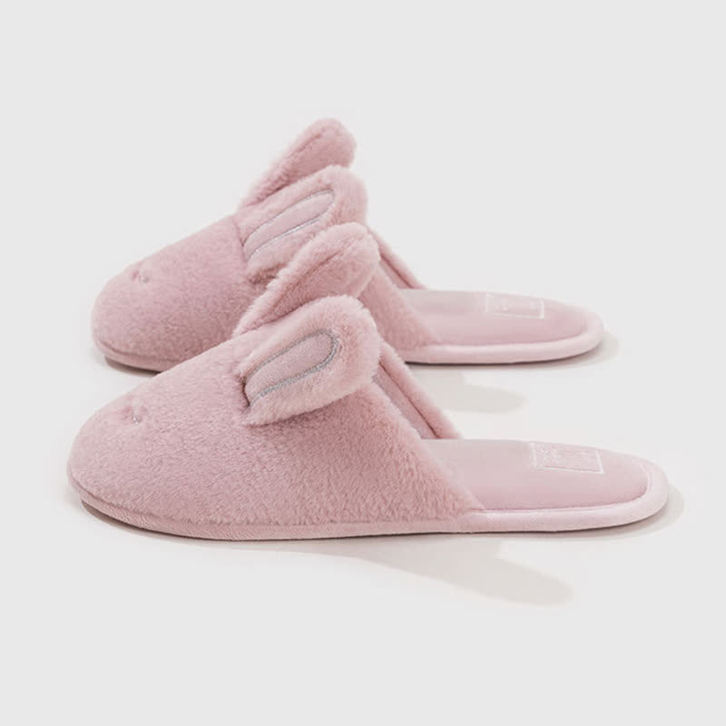 Ciabatte chiuse a forma di coniglietto di peluche - image 13