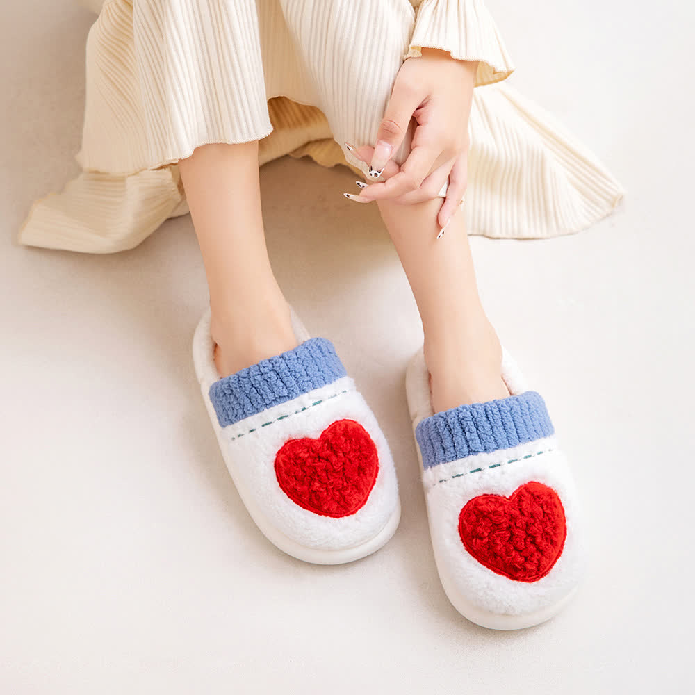 Pantofole di peluche con motivo a cuore - Rosso e blu - XL - image 0