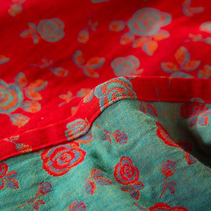 Completo da notte in cotone con rose vintage orientali - image 10