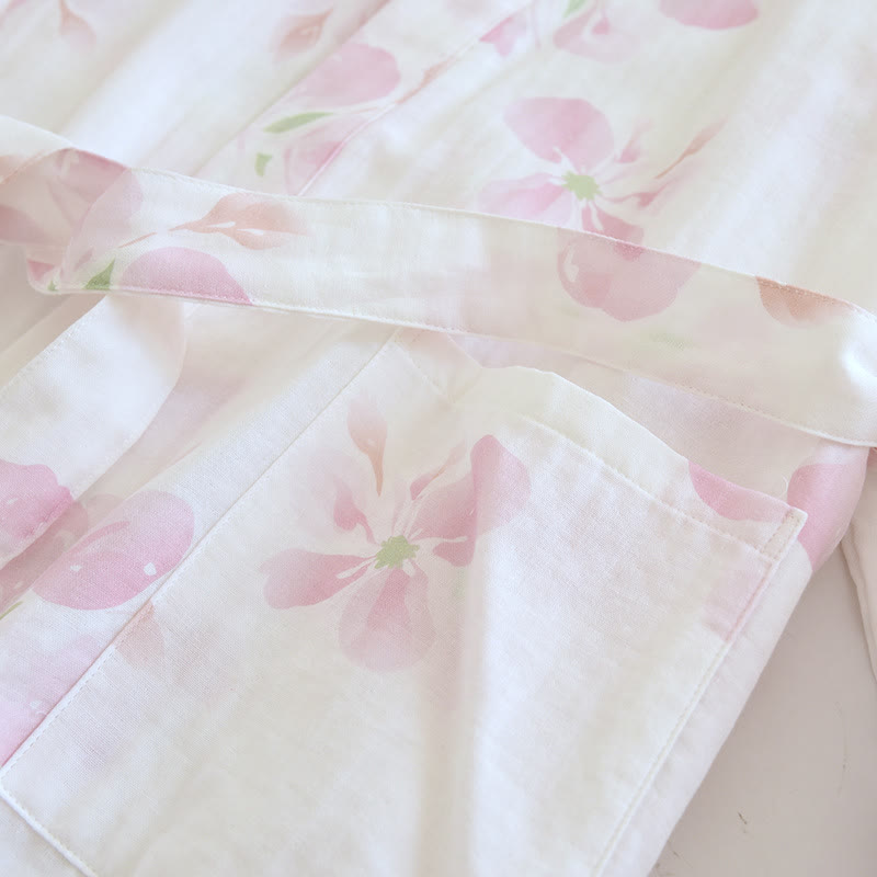 Accappatoio kimono in garza di cotone con fiori di ciliegio - image 7