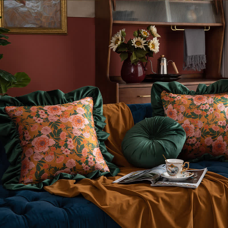 Cuscino con volant in jacquard floreale vintage - image 2