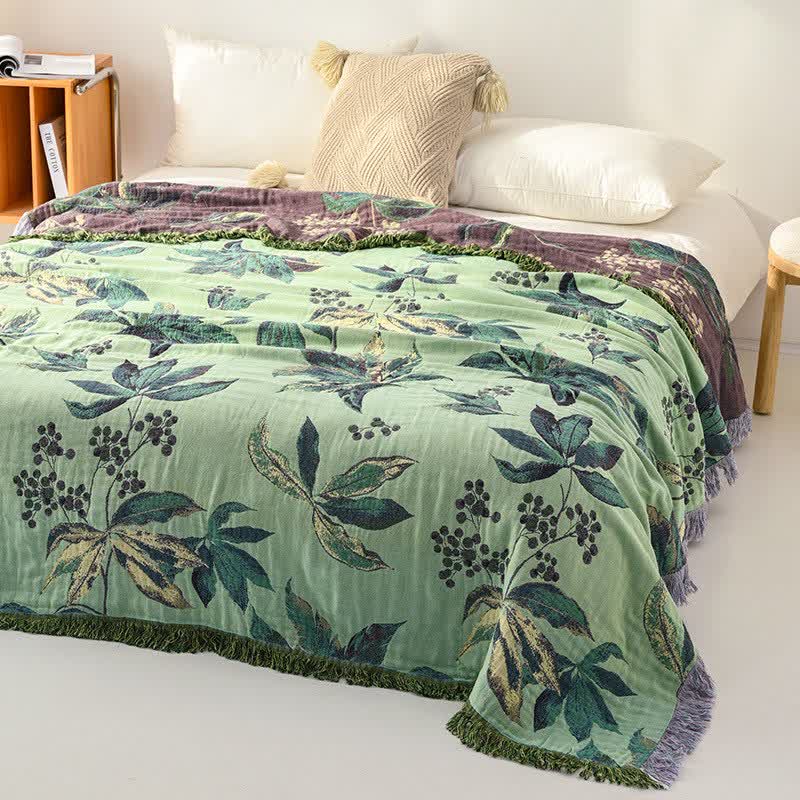 Coperta in garza di cotone con foglie e bacche botaniche - image 3