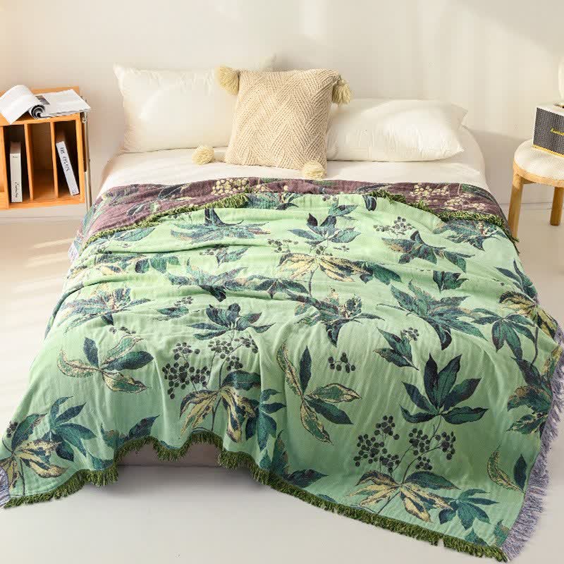 Coperta in garza di cotone con foglie e bacche botaniche - image 1