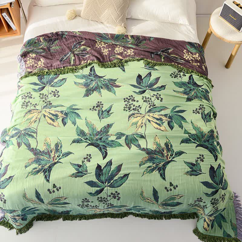 Coperta in garza di cotone con foglie e bacche botaniche - image 2