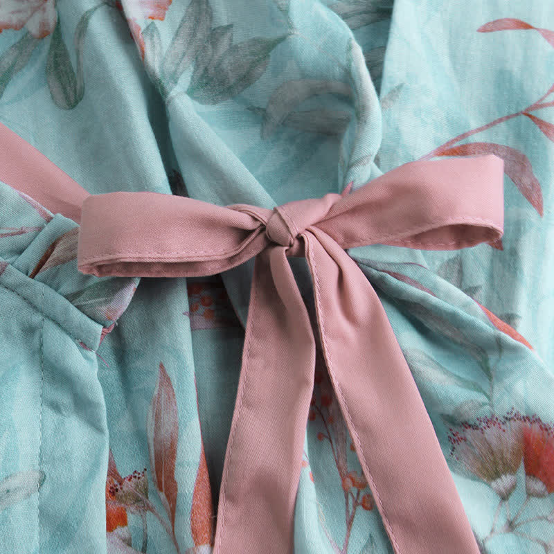 Loungewear in cotone con stampa floreale orientale e collo arricciato - image 1