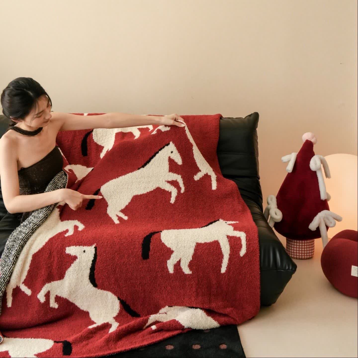 Coperta artistica con silhouette equestre - 51"L x 67"L - image 0