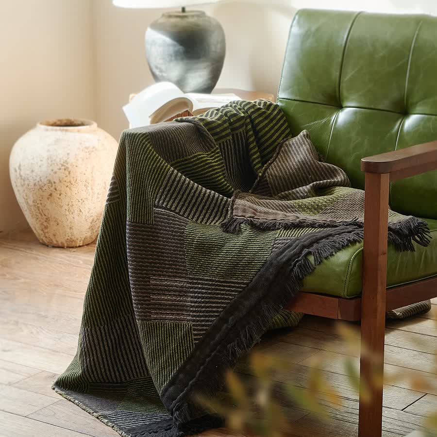 Coperta in cotone a righe sottili con nappe - image 2