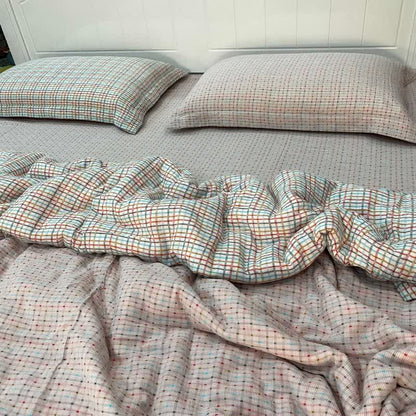 Set di biancheria da letto in garza di cotone a quadri e pois colorati (4 pezzi) - image 2