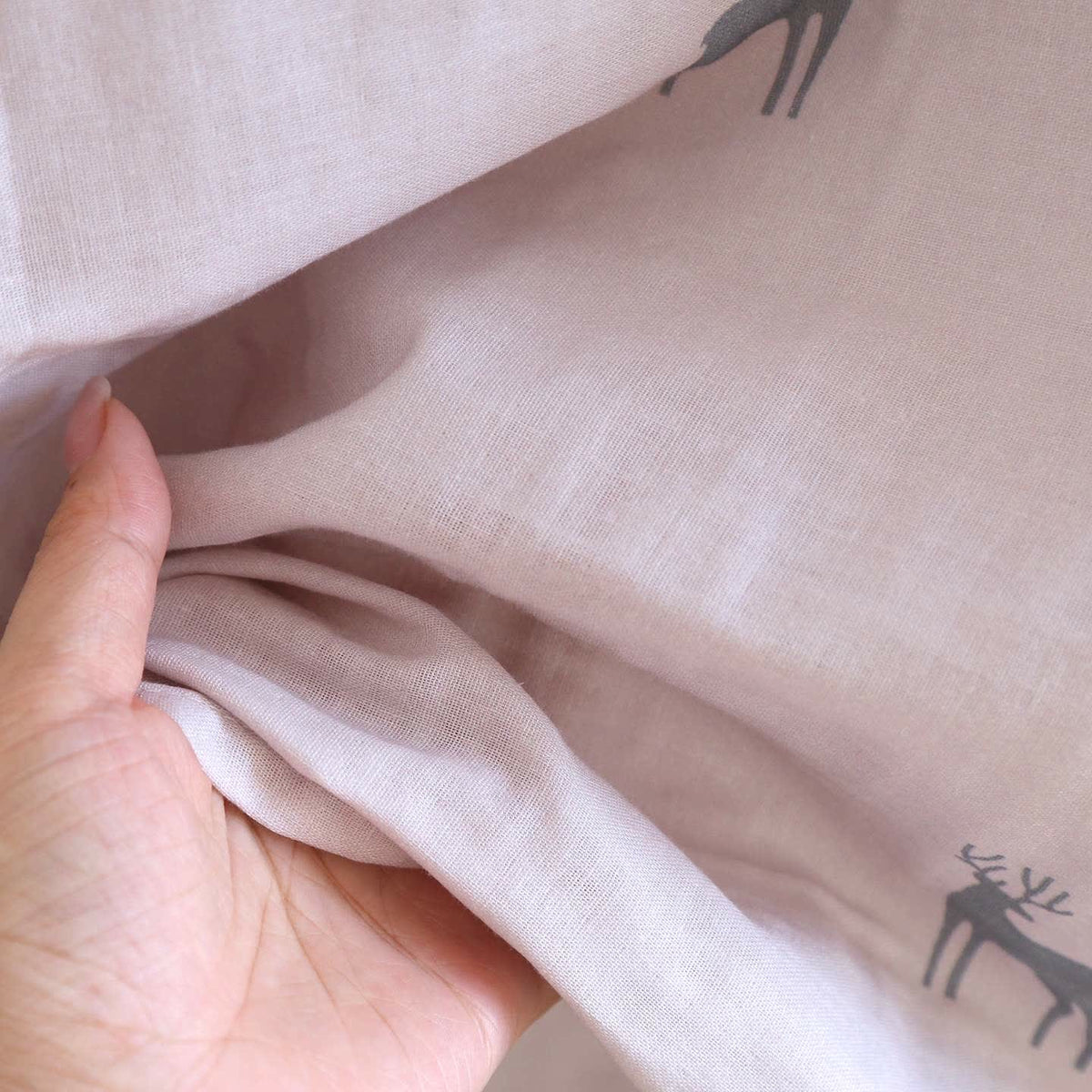 Kimono da coppia in garza di cotone con stampa di cervo. - image 10