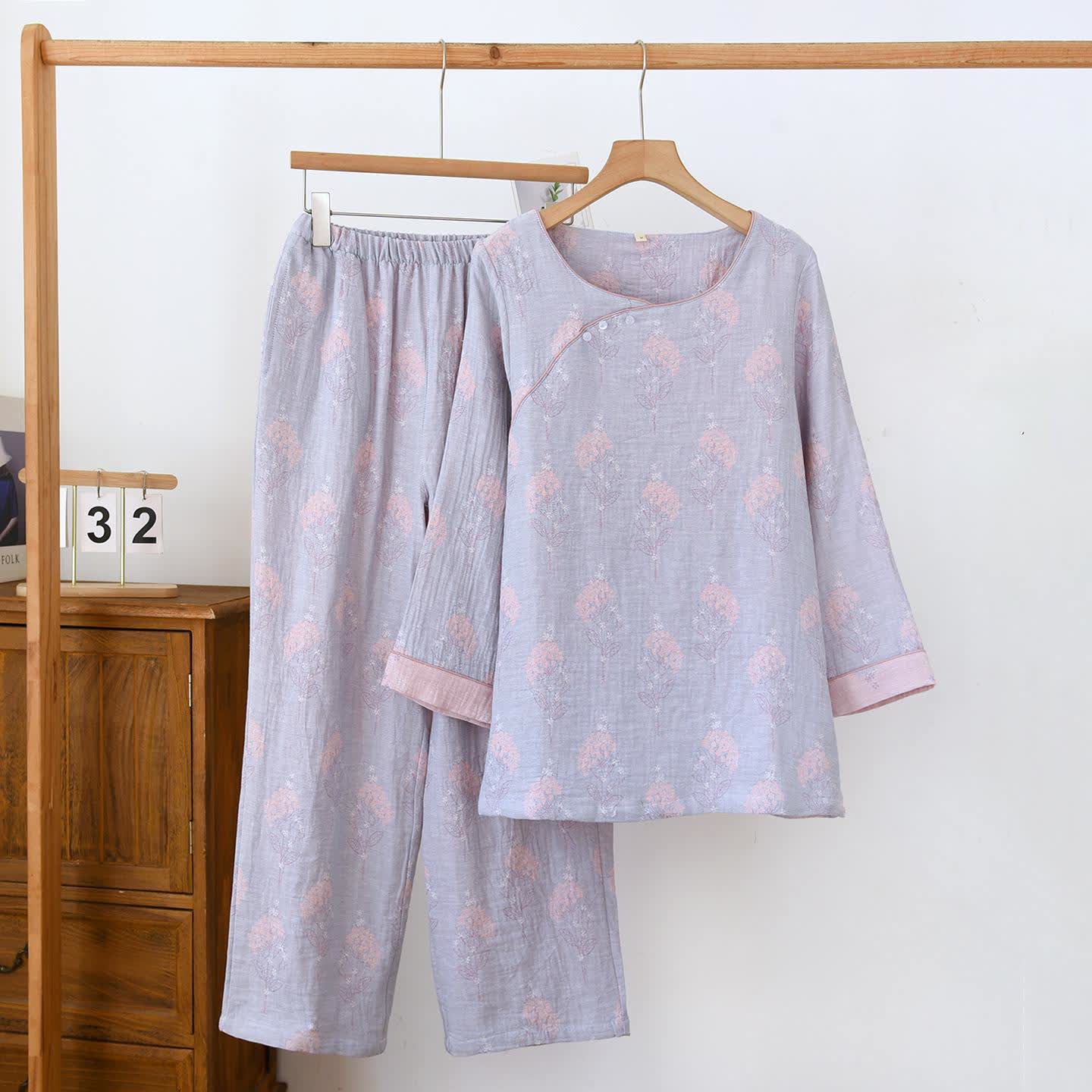 Pigiama vintage in cotone con stampa floreale tenue - Blu - XL - image 1