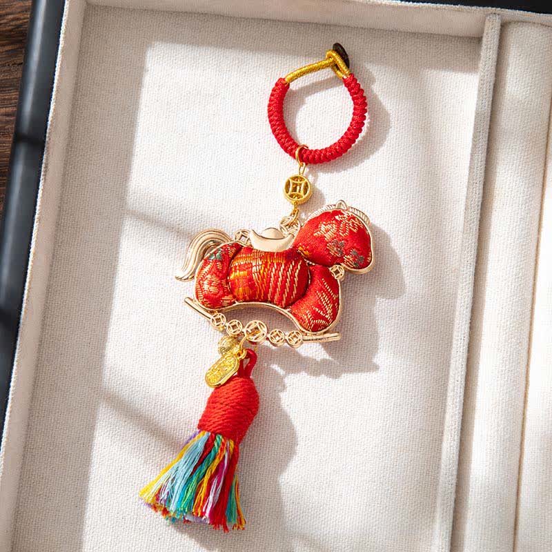 Ornamento decorativo da appendere a forma di cavallo orientale fatto a mano - Rosso - 2 pezzi - 5 cm x 14.7 cm - image 3
