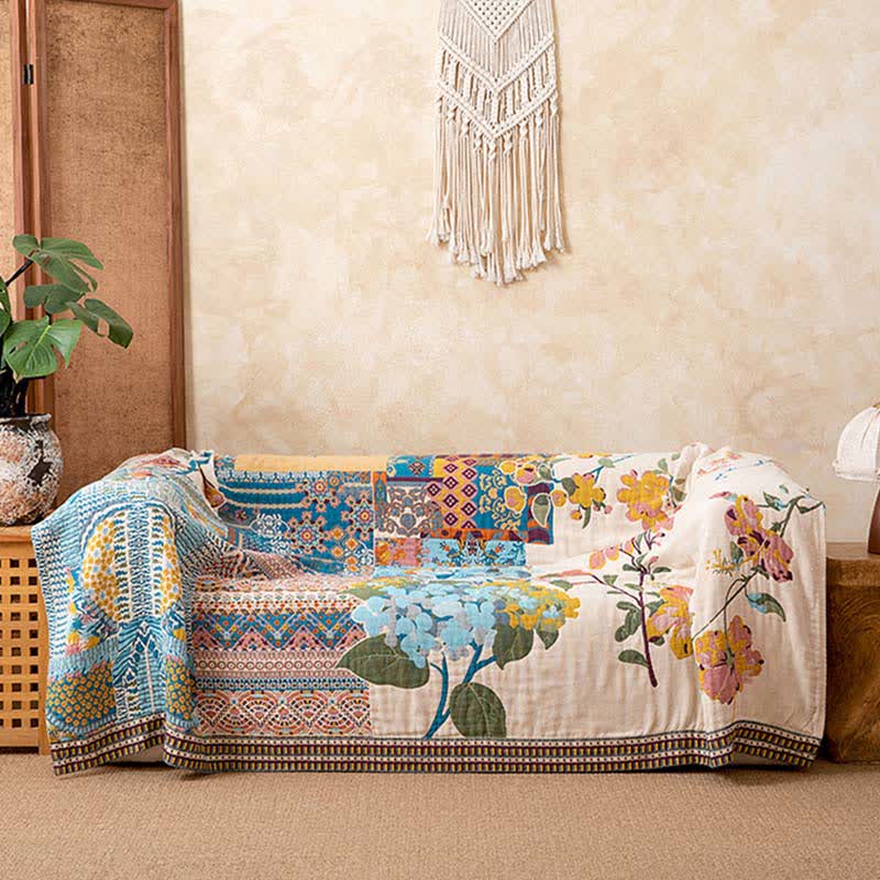 Coperta in garza di cotone con patchwork floreale artistico - image 1