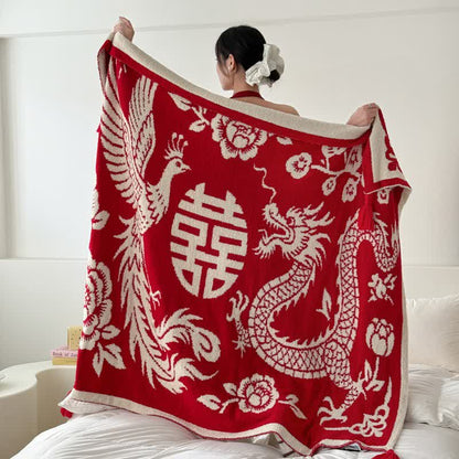 Coperta lavorata a maglia a forma di fenice di buon auspicio - image 1