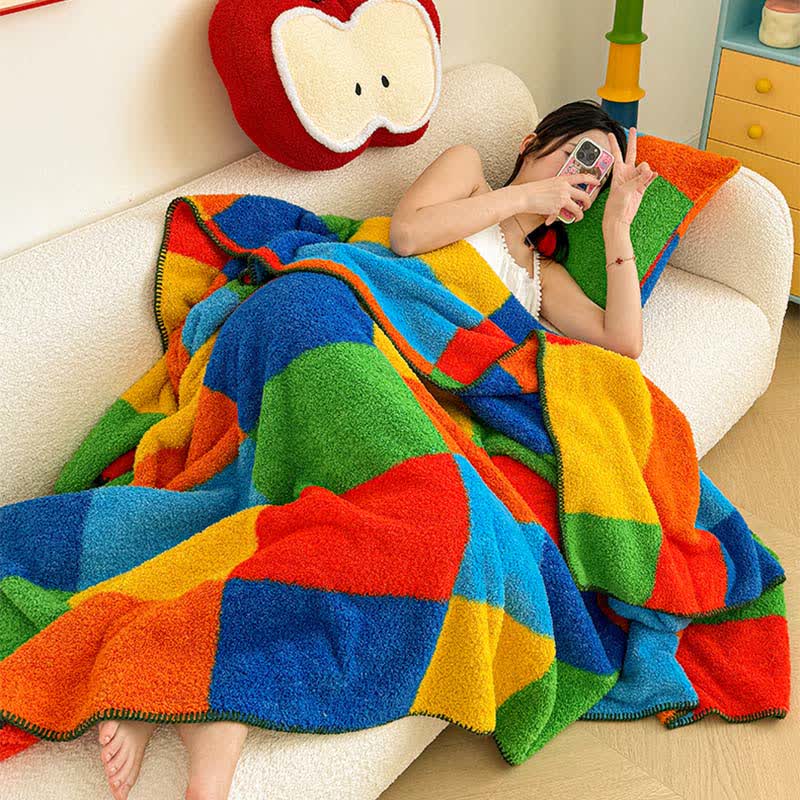 Coperta soffice e colorata a quadri - image 2