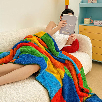 Coperta soffice e colorata a quadri - image 3