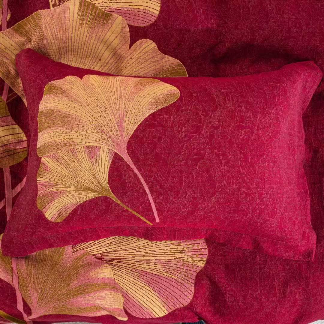 Set di biancheria da letto in cotone con foglie di ginkgo rosso e oro (4 pezzi) - image 4