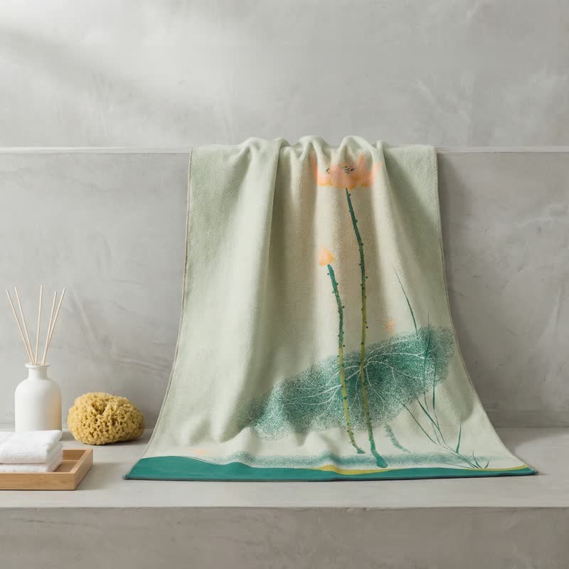 Asciugamano da bagno in garza di cotone con motivo floreale tradizionale di loto - image 1