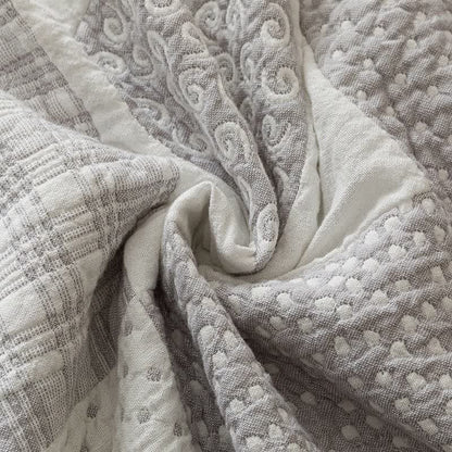 Coperta trapuntata in garza di cotone a forma di cuore in stile patchwork - image 7