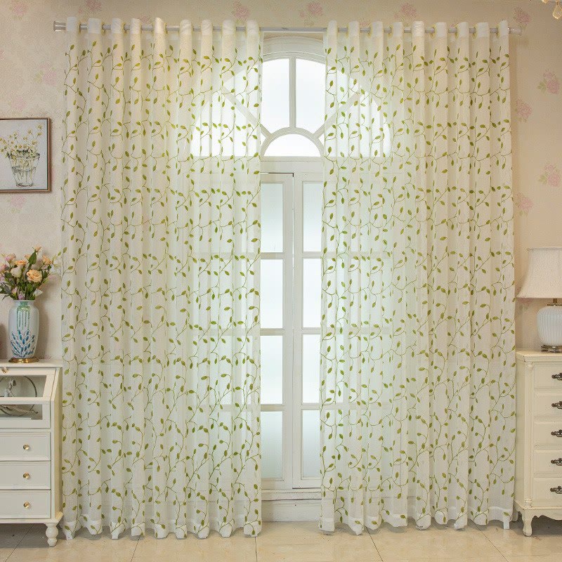 Tenda trasparente con foglie verdi in stile cottage - image 1