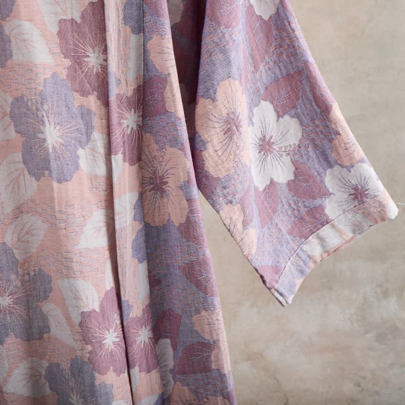 Kimono in garza di cotone con fiori di ciliegio - image 14