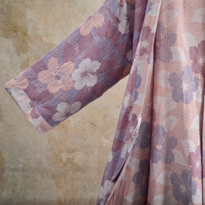 Kimono in garza di cotone con fiori di ciliegio - image 13