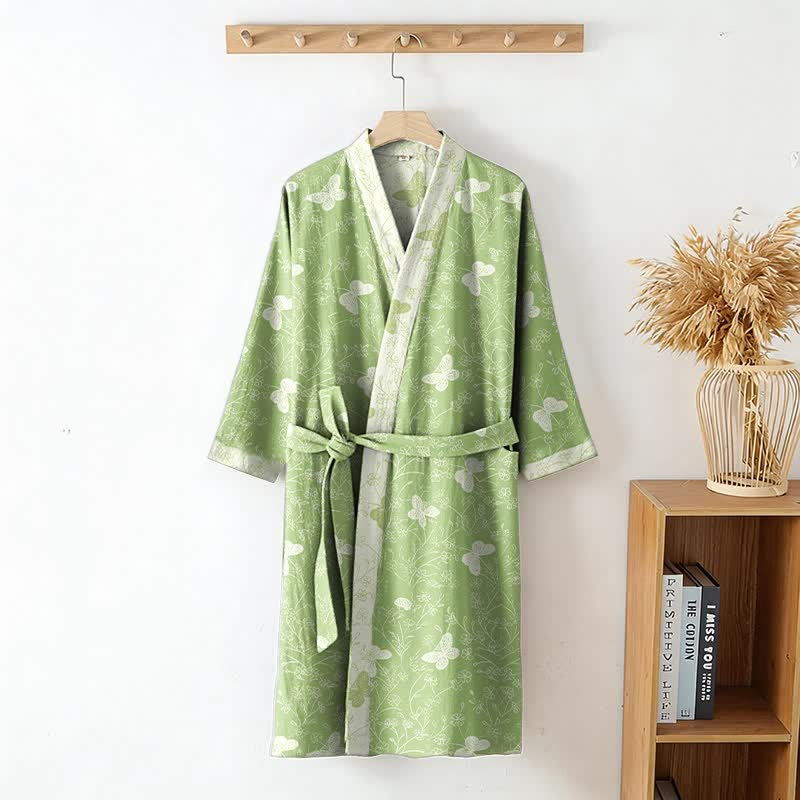 Kimono in cotone a doppia garza verde con farfalle - image 2