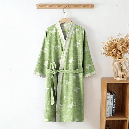 Kimono in cotone a doppia garza verde con farfalle - image 2