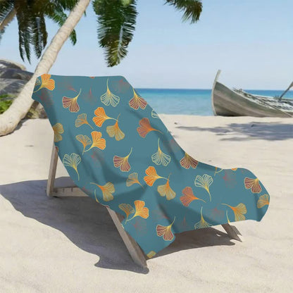 Elegante telo mare con foglie di ginkgo - image 1