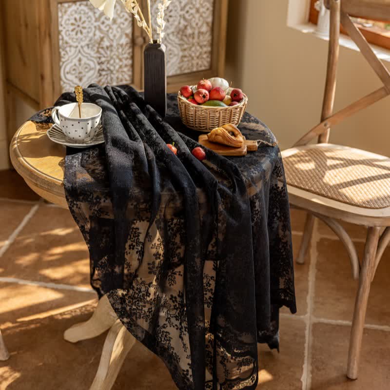Tovaglia in pizzo jacquard floreale con bordo smerlato - image 14