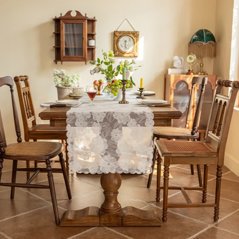 Runner da tavola in pizzo jacquard con motivo camelia - image 2