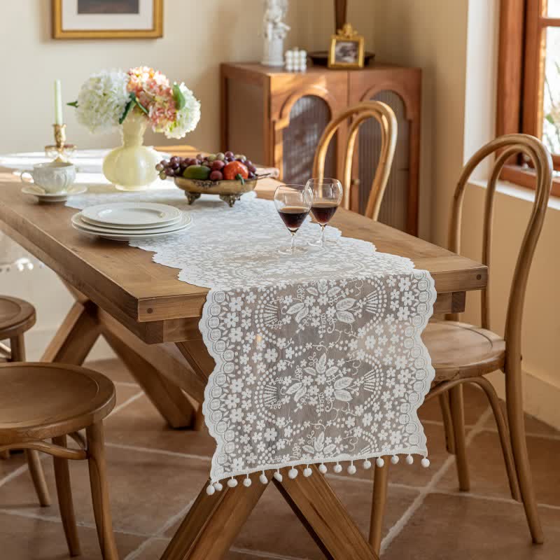 Runner da tavola con nappe di pizzo a foglie floreali - image 0